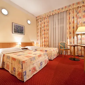 3* Hotel Aron