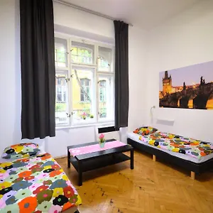  Albergue Travel&joy Backpackers
